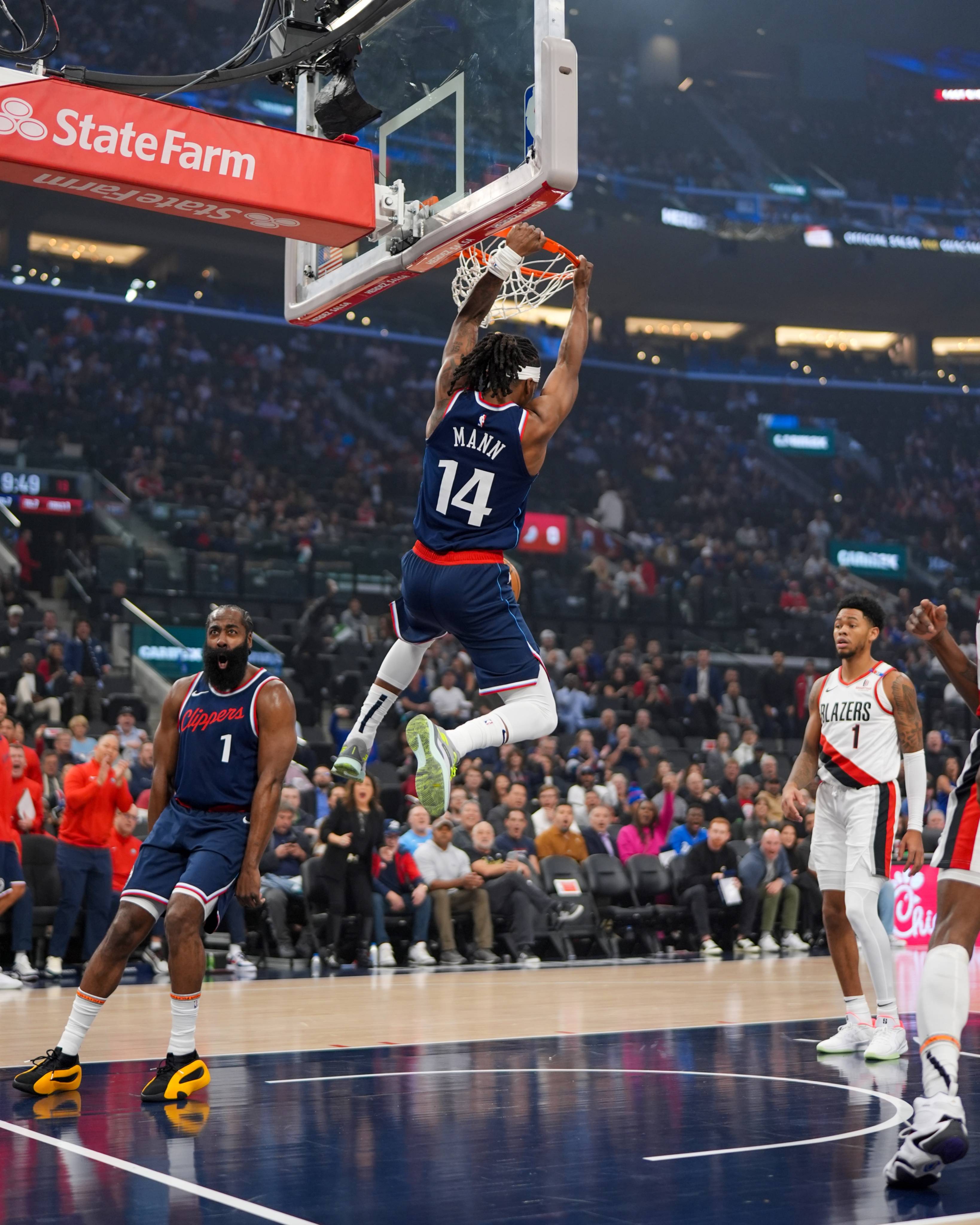 哈登连续十场比赛得分超过反败为胜，德国队不断突破！的简单介绍