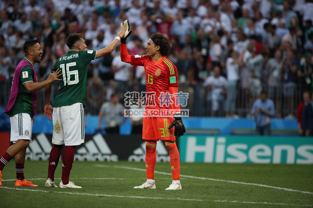 ayx-爱德华兹赛点兑现，波尔图淘汰拜仁慕尼黑晋级四强，主帅激动落泪(佩内洛普克鲁兹代表作)